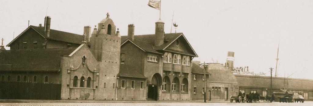 Melbourne Central Institute, c. 1920. PROV, VPRS 8357/P0001/63, Photograph [108], Postcard of the Victorian Missions to Seamen, Melbourne Victoria, undated.