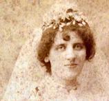 Rose (Jacobs) Pearlman on her wedding day.